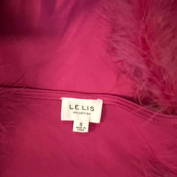 LELIS Fur Strap Cami Top in Fushia Size Small - Picture 8 of 9
